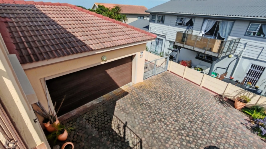 3 Bedroom Property for Sale in Reebok Western Cape